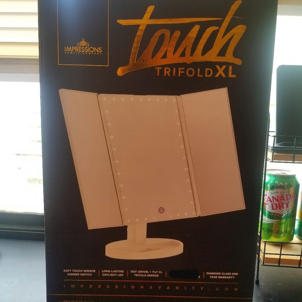 Impressions Vanity Touch Trifold XL LED Makeup Mirror